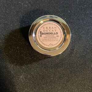 Urban Decay Bordello Eyeshadow - Soft Pink